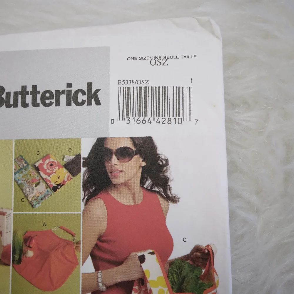 BUTTERICK B5338 Variety Of Grocery Totes & Bags Insulated Foladable Large Veggie